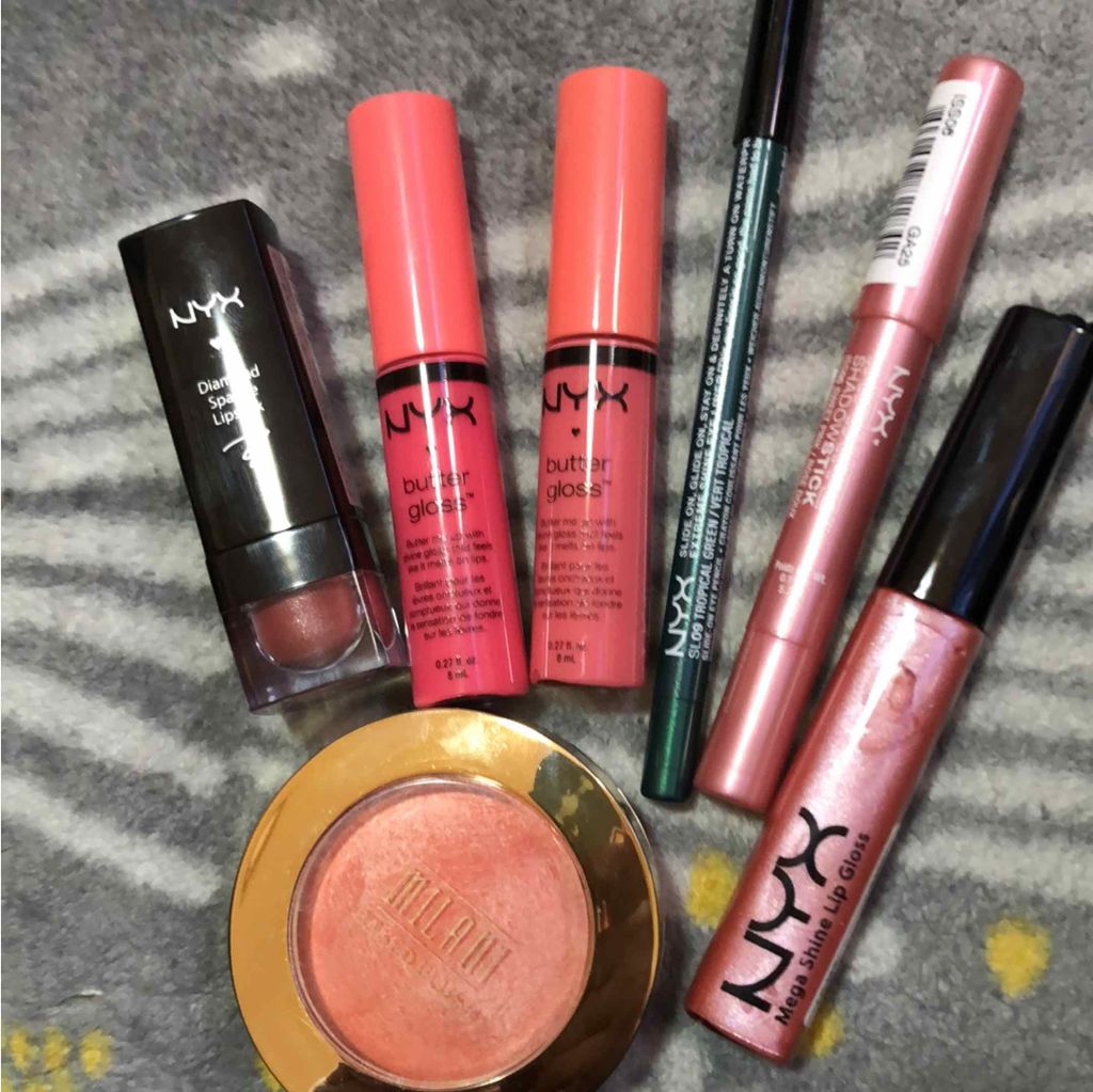 バターグロス/NYX Professional Makeup/リップグロスを使ったクチコミ（1枚目）