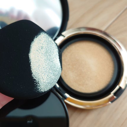 オリジナル ピュア セラム カバーアップ クッション/bareMinerals/クッションファンデーションを使ったクチコミ(4枚目)