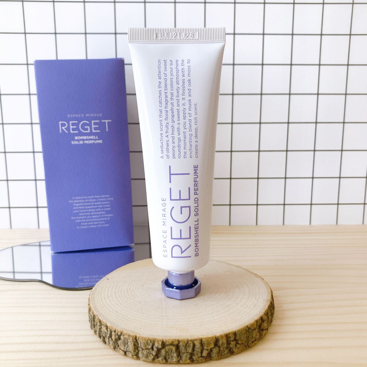 Bombshell Solid Perfume/RE:GET/香水(レディース)を使ったクチコミ(4枚目)