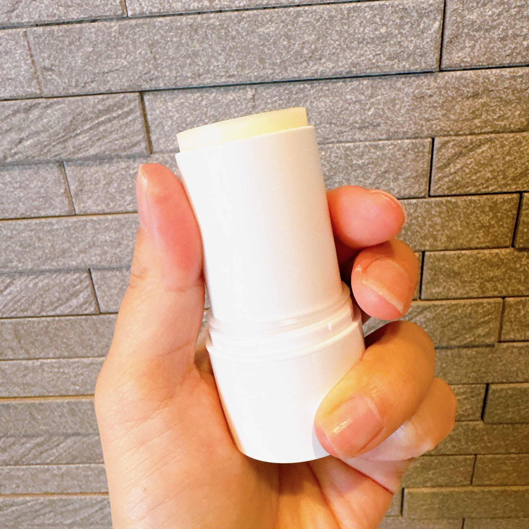 レッドブレミッシュスージングアップサンスティック/Dr.G/日焼け止めスティックを使ったクチコミ（3枚目）