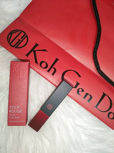 Koh Gen Do スティックルージュ グロッシー カラーバームのクチコミ「
Koh Gen Do ♥️🎗️
スティックルージュ グロッシー カラーバーム


Koh G.....」（1枚目）