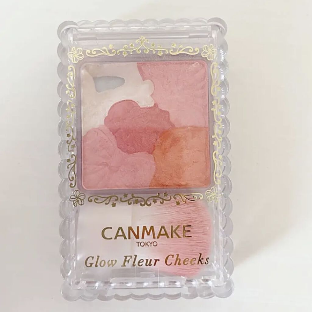 グロウフルールチークス/キャンメイク/パウダーチークを使ったクチコミ（1枚目）