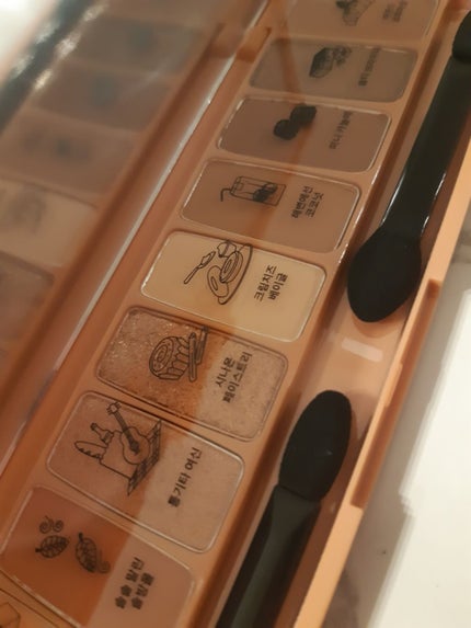 プレイカラー アイシャドウ/ETUDE/アイシャドウパレットを使ったクチコミ(1枚目)