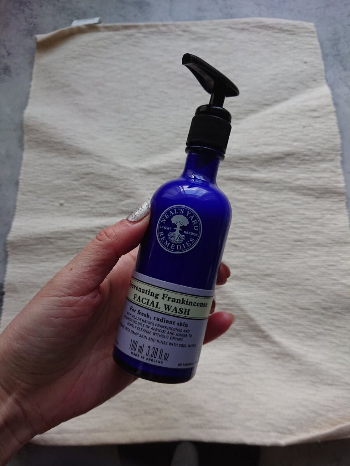 フランキンセンスフェイシャルウォッシュ/ニールズヤード レメディーズ/その他洗顔料を使ったクチコミ(2枚目)