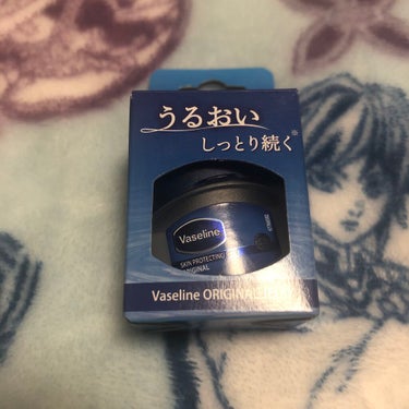 ⭐︎小さくて可愛くて便利なサイズのヴァセリン⭐︎

必要なもの以上に買い物してしまうから、困るセリアのお買い物…。

今回もやっぱり発見してしまいました。

でも、今回はお役立ちなヴァセリン、ポーチイン