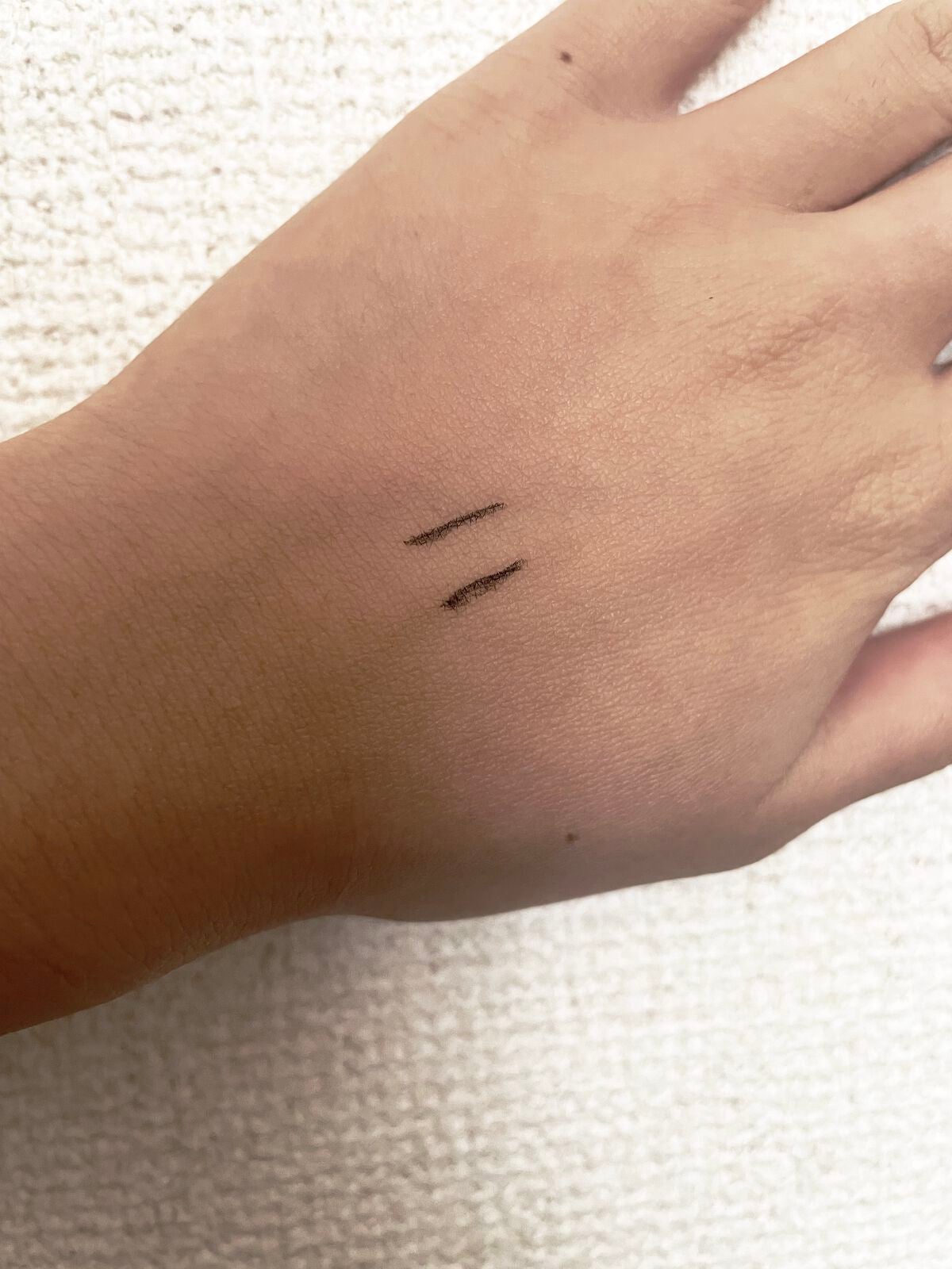 シルキーリキッドアイライナーWP/D-UP/リキッドアイライナーを使ったクチコミ(1枚目)