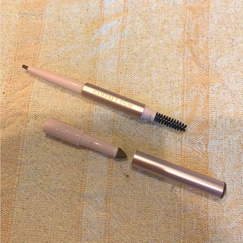 Wブロウデザイナー/コフレドール/パウダーアイブロウを使ったクチコミ(2枚目)