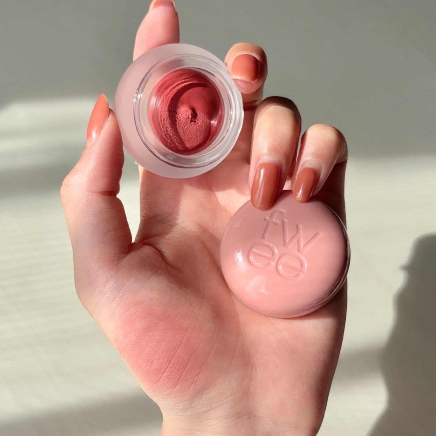 リップアンドチーク ブラーリープリンポット/fwee/口紅を使ったクチコミ(6枚目)