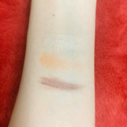 トーンアップアイシャドウ/CEZANNE/アイシャドウパレットを使ったクチコミ(2枚目)