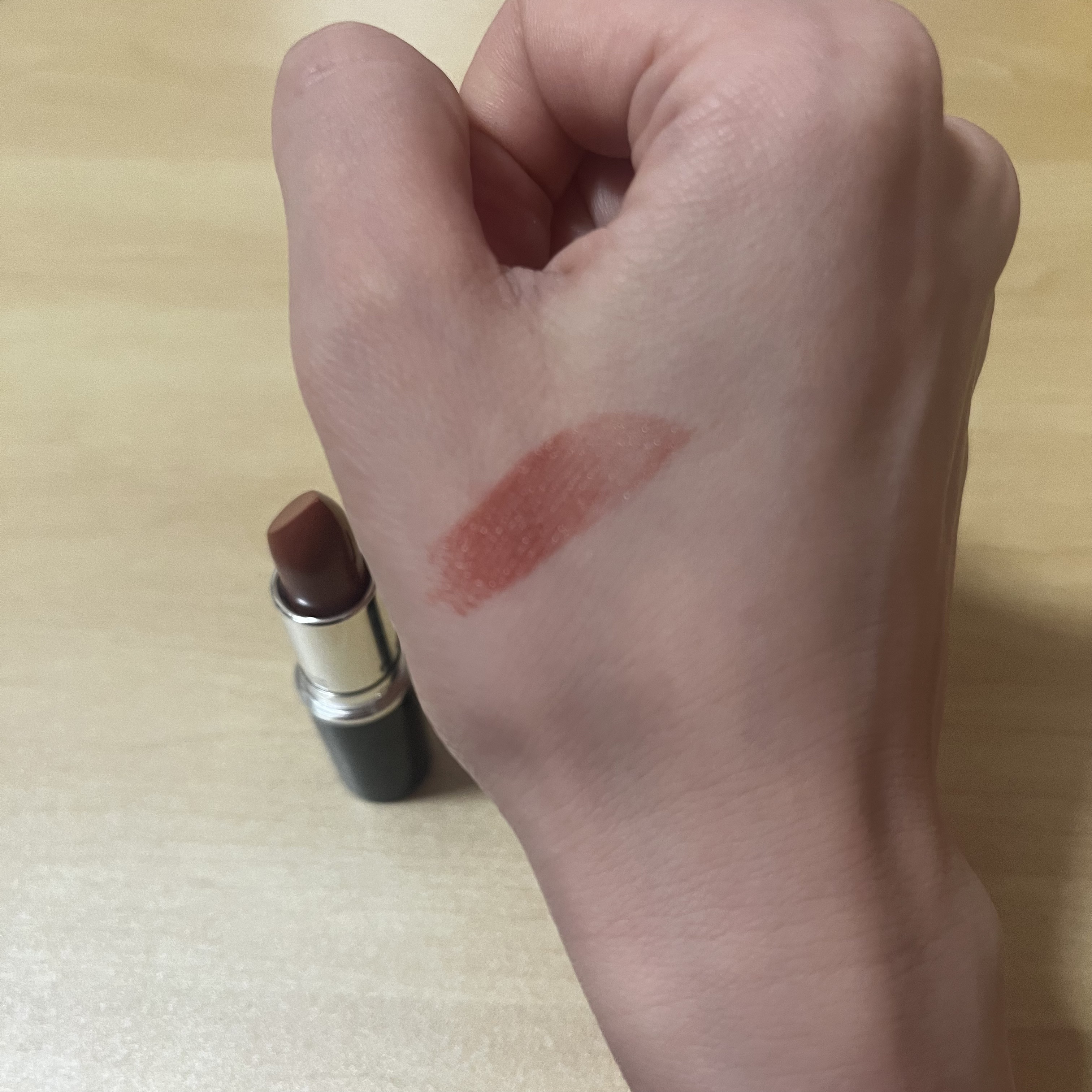 ラスターガラス リップスティック/M・A・C/口紅を使ったクチコミ（2枚目）