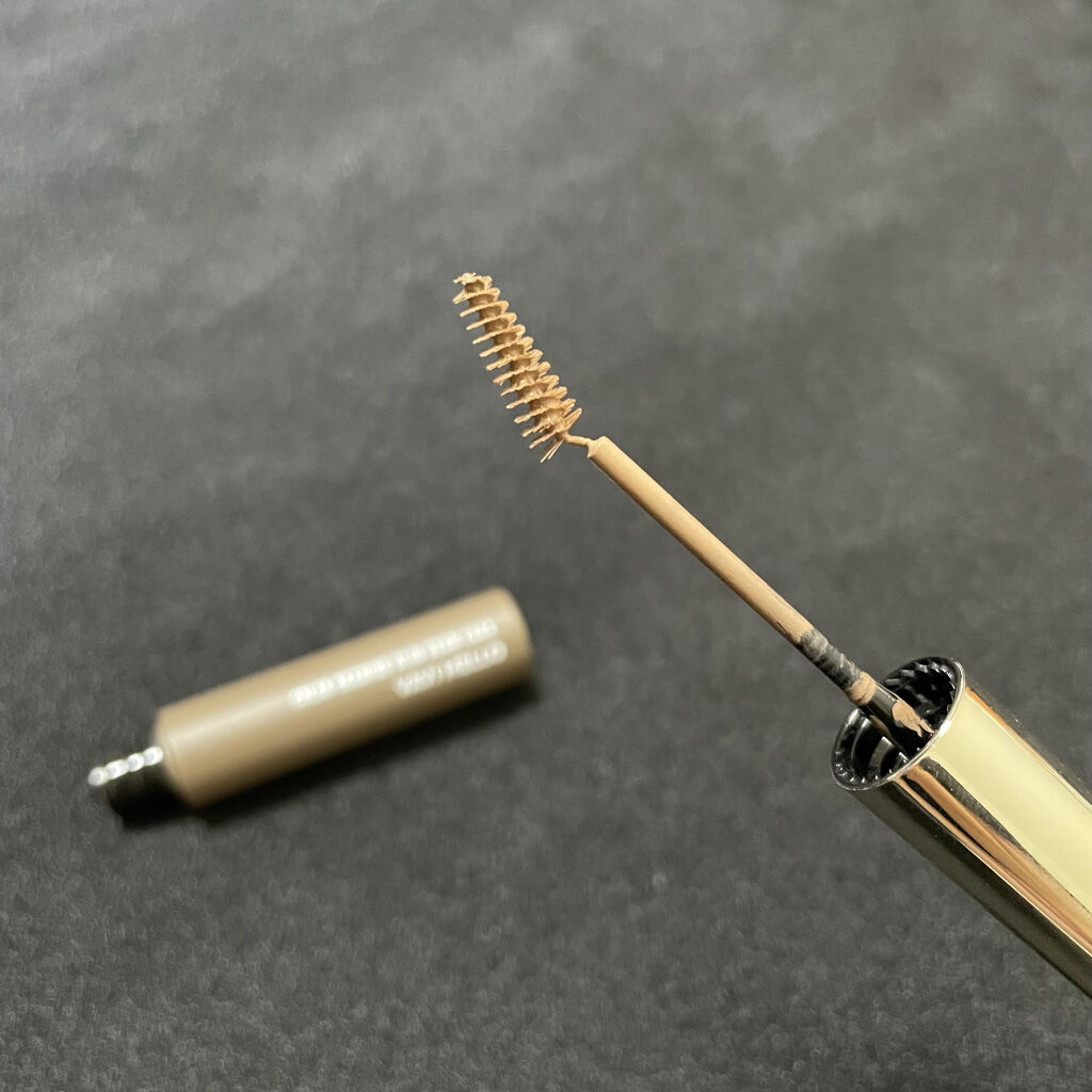 カラードローイングスリムブロウカラ/VAVI MELLO/眉マスカラを使ったクチコミ（3枚目）