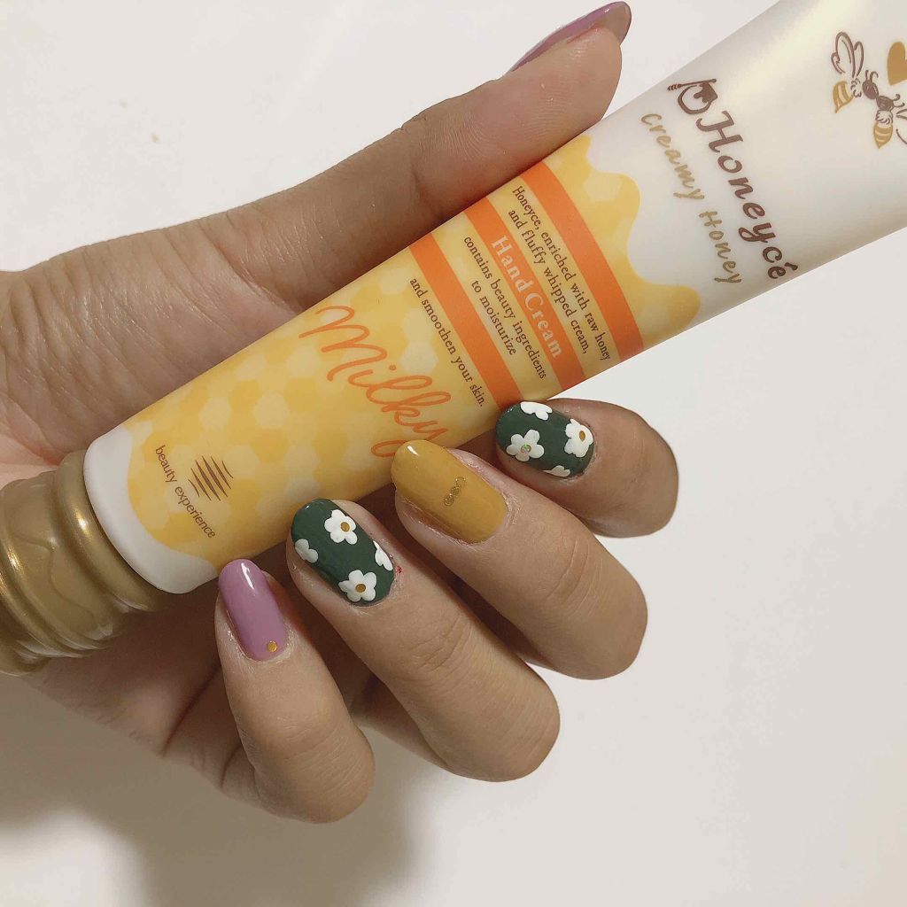 カラフルネイルズ/キャンメイク/マニキュアを使ったクチコミ（1枚目）