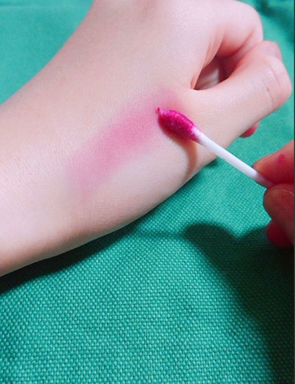 佐羽 on LIPS 「今回はメルカリで購入した綿棒ティントについてレビューしていきま..」(1枚目)