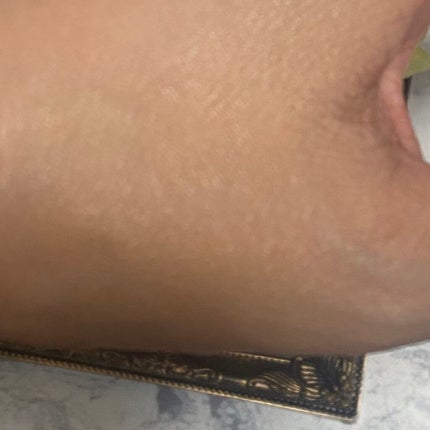 ティンティド モイスチャライザー ブラーリング 2N1/ローラ メルシエ/クリーム・エマルジョンファンデーションの画像