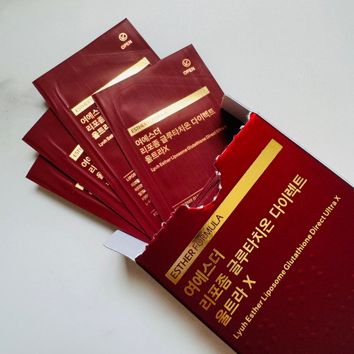 ヨエスターGLTダイレクトウルトラX/ESTHER FORMULA/美容サプリメントを使ったクチコミ(3枚目)