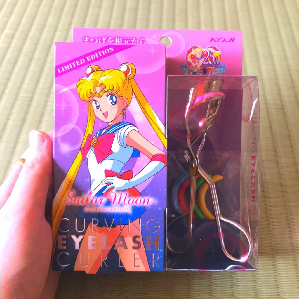 カービングアイラッシュカーラー セーラームーン/コージー/ビューラーを使ったクチコミ(1枚目)