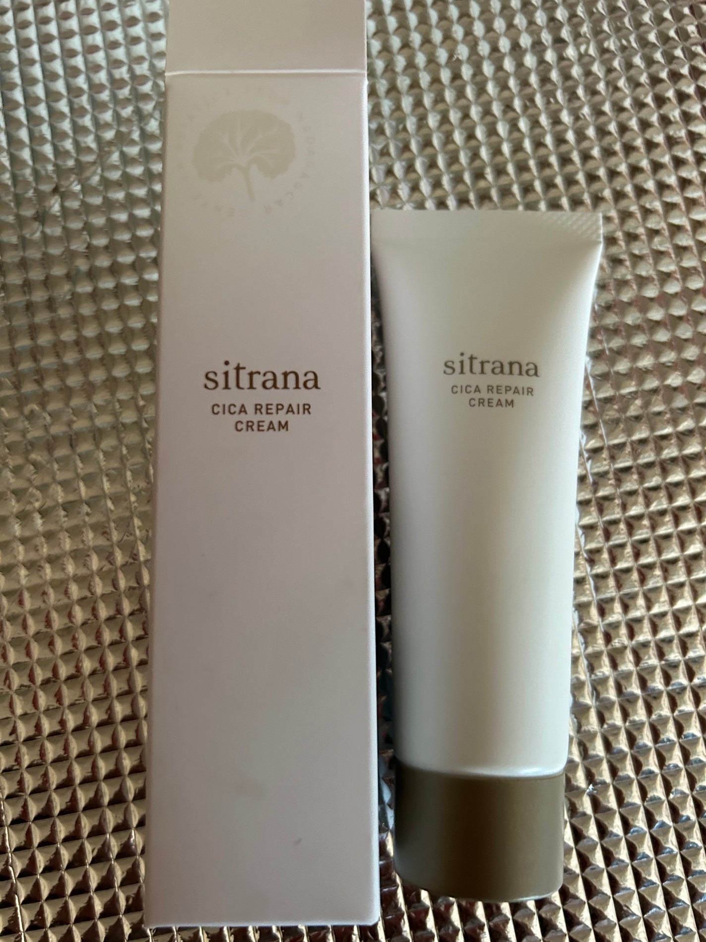 シカリペア クリーム/sitrana/フェイスクリームを使ったクチコミ(1枚目)
