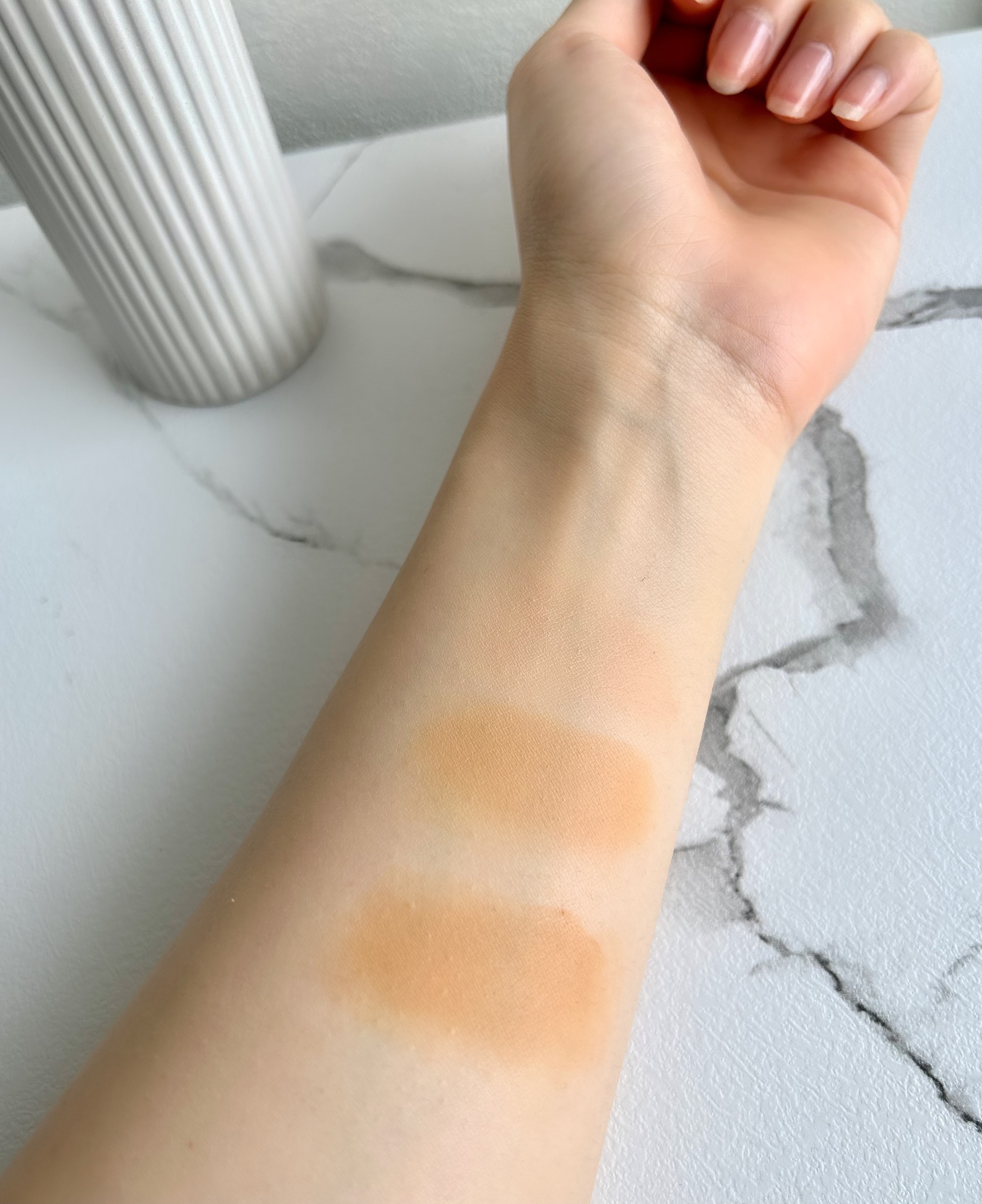 カーミンググロウアップクッションファンデーション タン/favs/リキッドファンデーションを使ったクチコミ（2枚目）