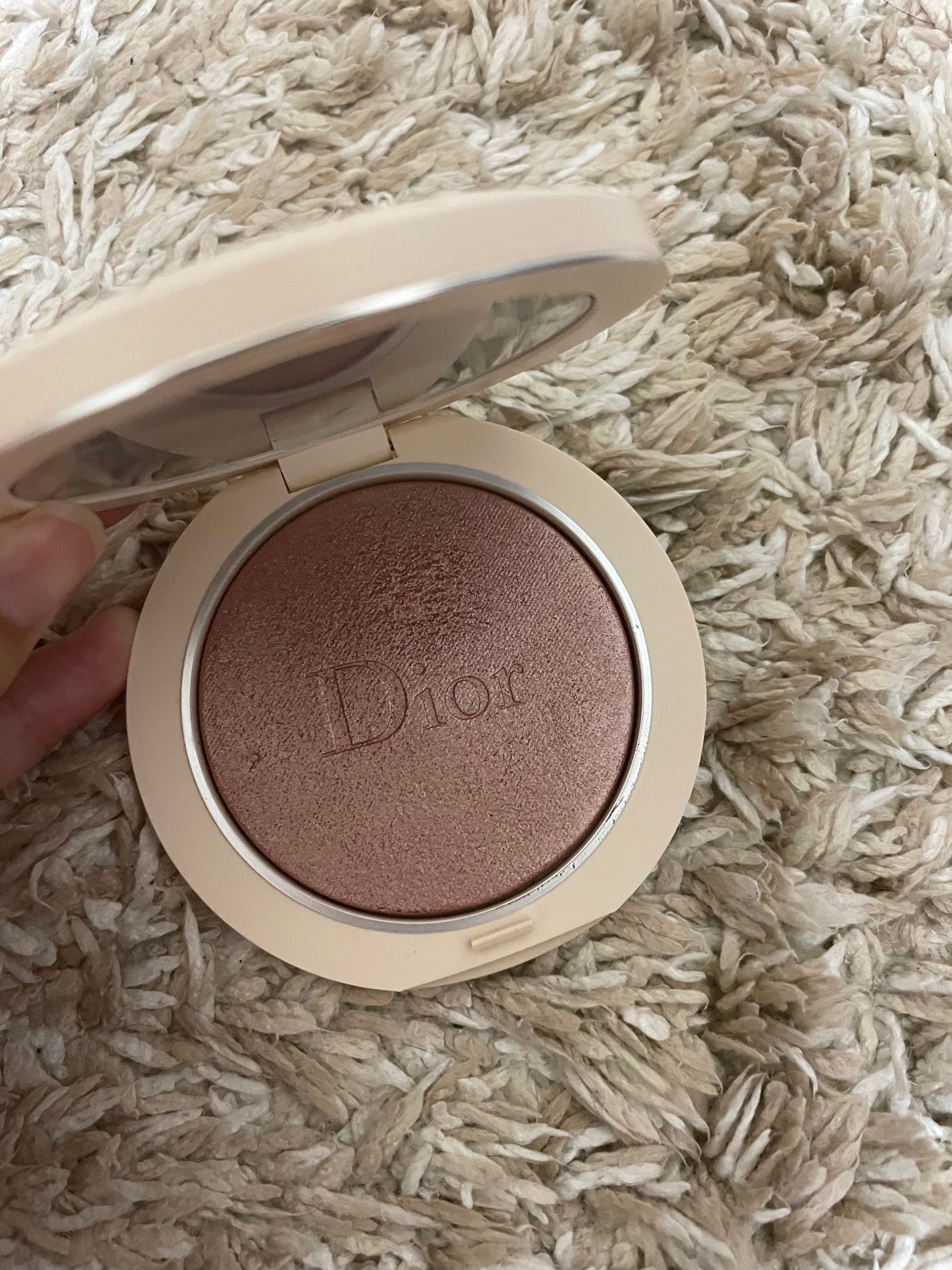 ディオールスキン フォーエヴァー クチュール ルミナイザー/Dior/プレストパウダーを使ったクチコミ(3枚目)