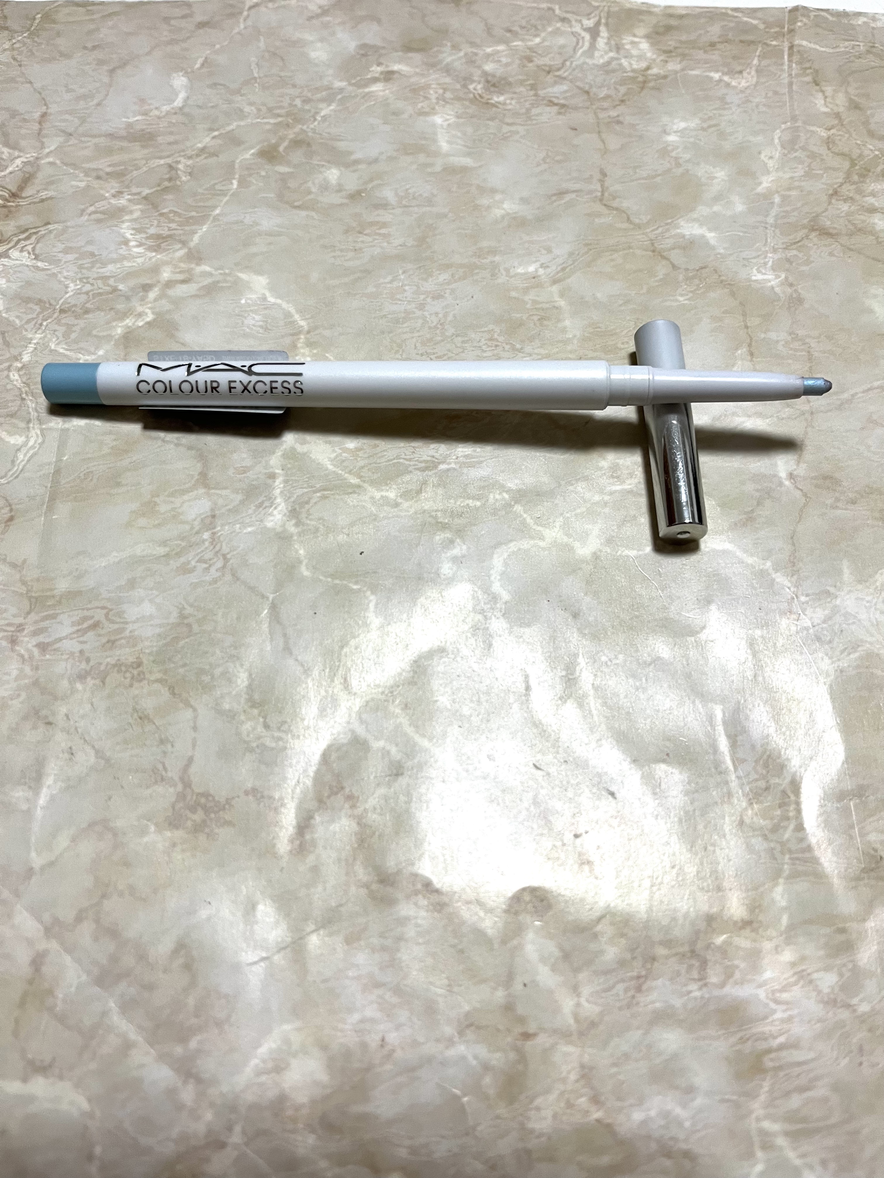 カラー エクセス ジェル ペンシル/M・A・C/ジェルアイライナーを使ったクチコミ（2枚目）