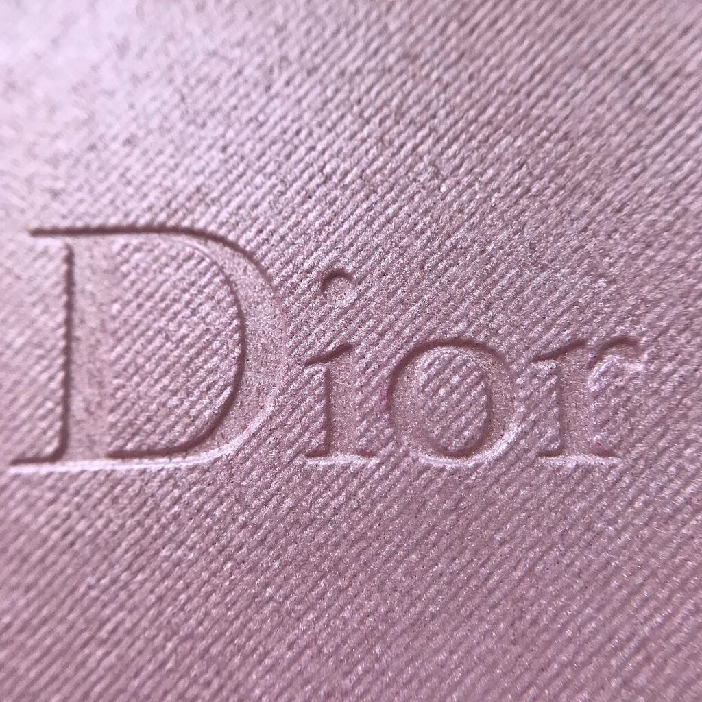 ディオールスキン フォーエヴァー クチュール ルミナイザー/Dior/プレストパウダーを使ったクチコミ（3枚目）