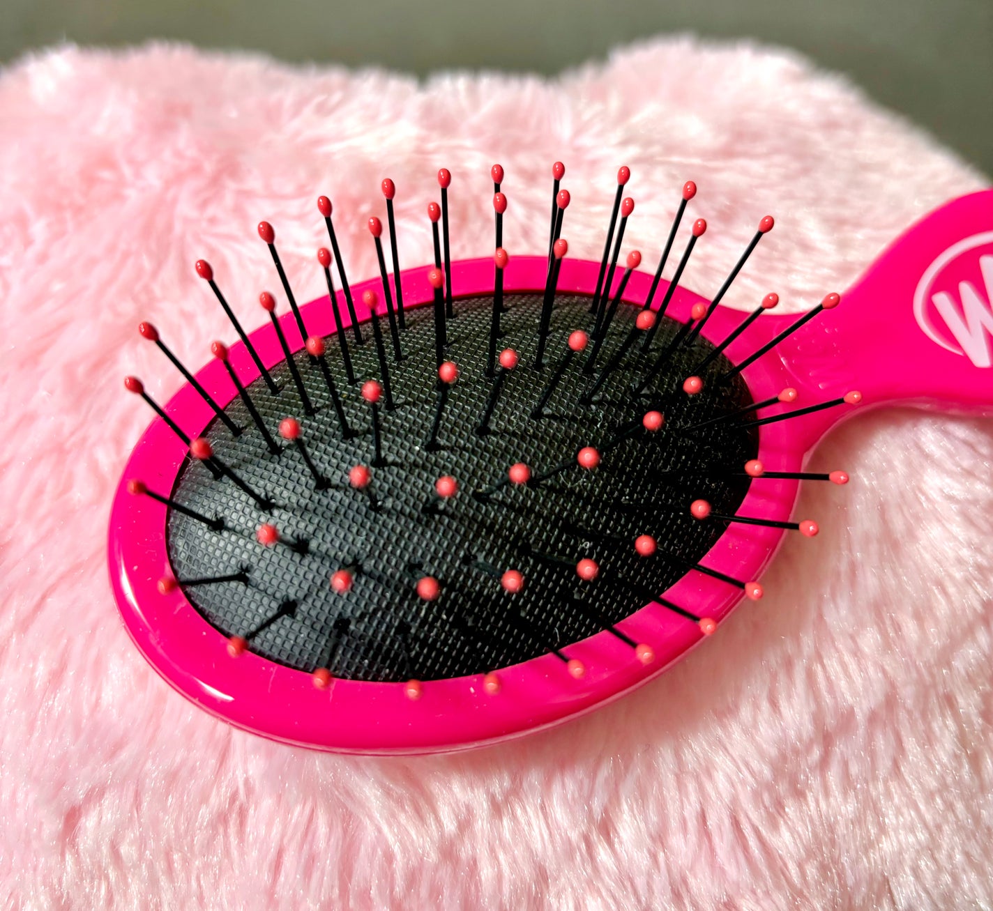 ミニディタングラー/ウェットブラシ/ヘアブラシを使ったクチコミ(4枚目)