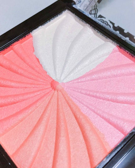 カンコレ チーク/DAISO/パウダーチークを使ったクチコミ(2枚目)