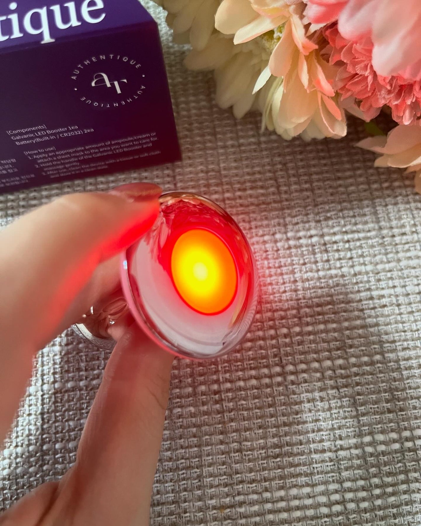 オーセンティックLEDブースター/AUTHENTIC/美顔器・マッサージを使ったクチコミ(6枚目)
