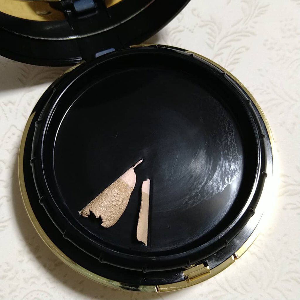 スキンフィットグラインディングセラムカバーパクト/ダルバ/その他ファンデーションを使ったクチコミ(4枚目)