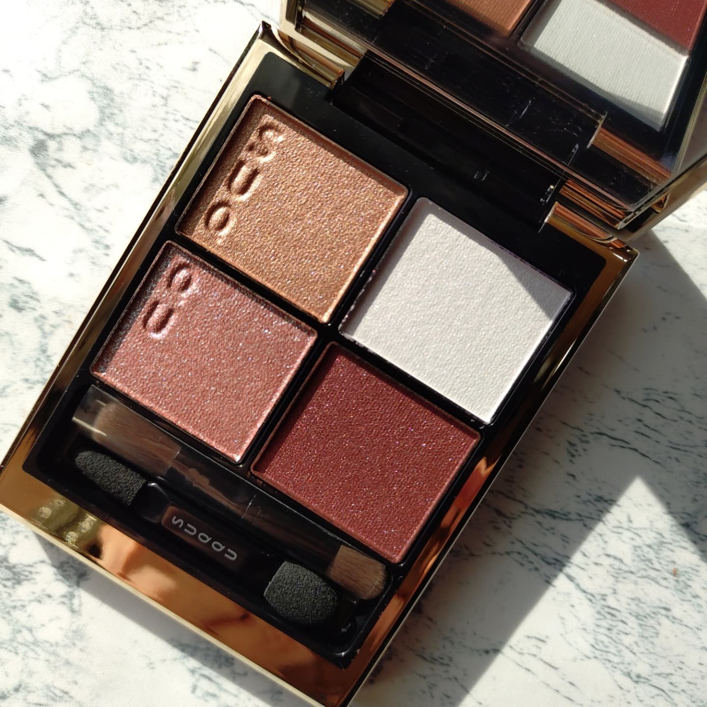 シグニチャー カラー アイズ/SUQQU/アイシャドウパレットを使ったクチコミ（3枚目）