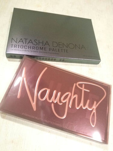  トリクロームパレット Natasha Denona