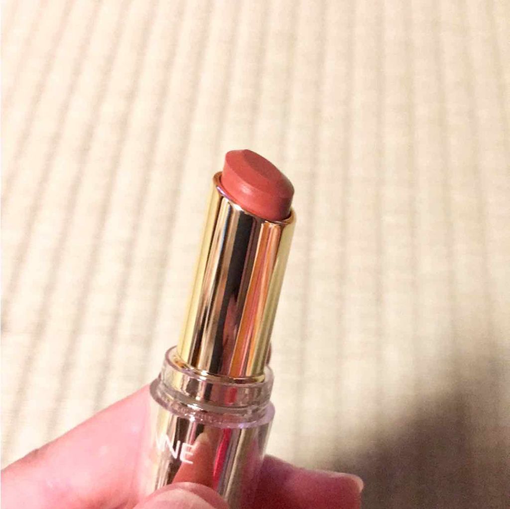 ラスティンググロスリップ/CEZANNE/口紅を使ったクチコミ(2枚目)