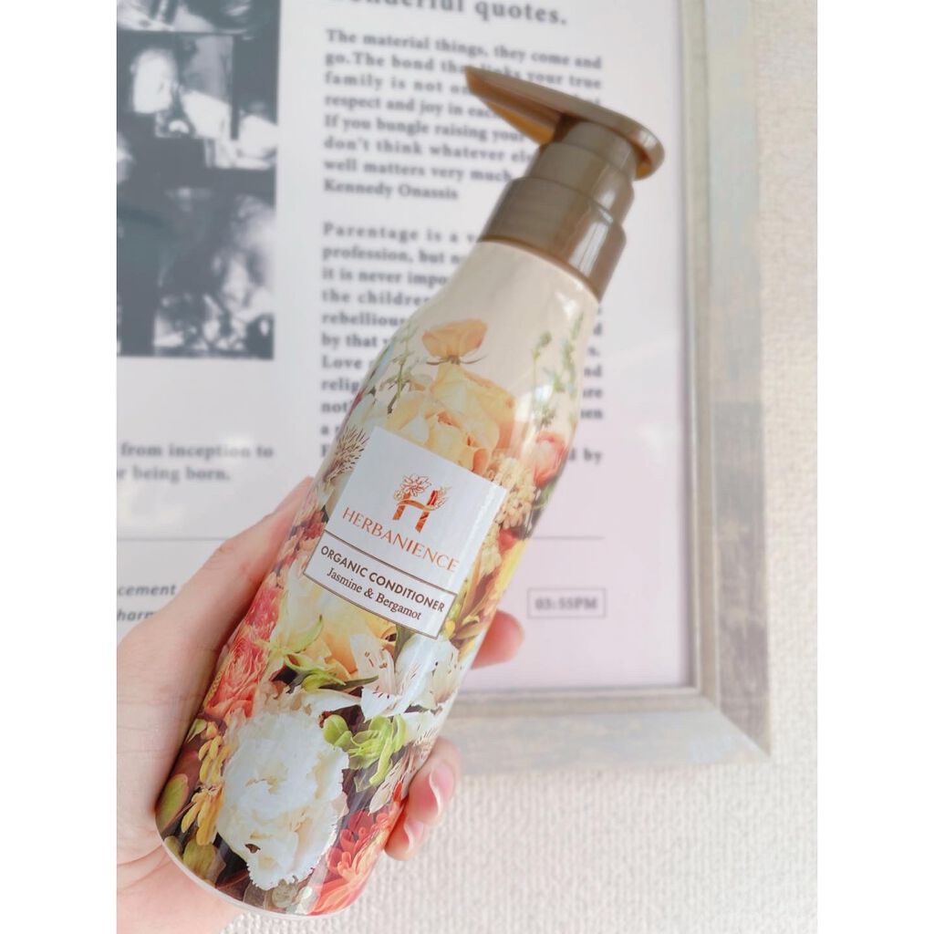 ハーバニエンス シャンプー・コンディショナー(ジャスミン&ベルガモット)/HERBANIENCE/市販シャンプーを使ったクチコミ(4枚目)