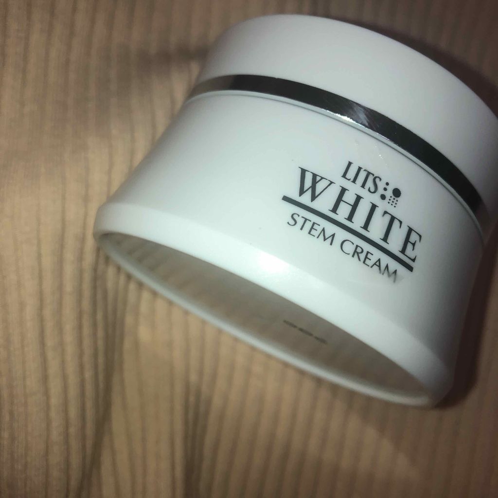 ホワイト 薬用ステムクリーム/リッツ/フェイスクリームを使ったクチコミ(1枚目)