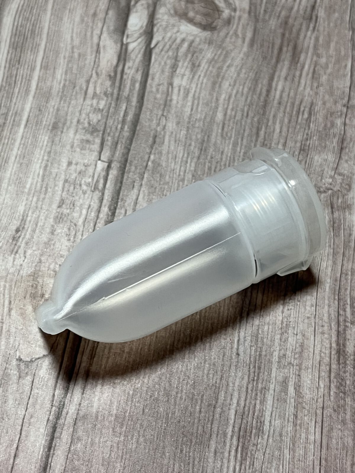 ワンタッチ式チューブボトル とろ〜り液体用/DAISO/シャンプー・コンディショナーを使ったクチコミ（2枚目）