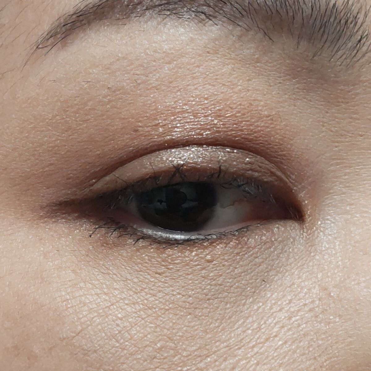 リュクスアイシャドウ/BOBBI BROWN/単色アイシャドウを使ったクチコミ（2枚目）