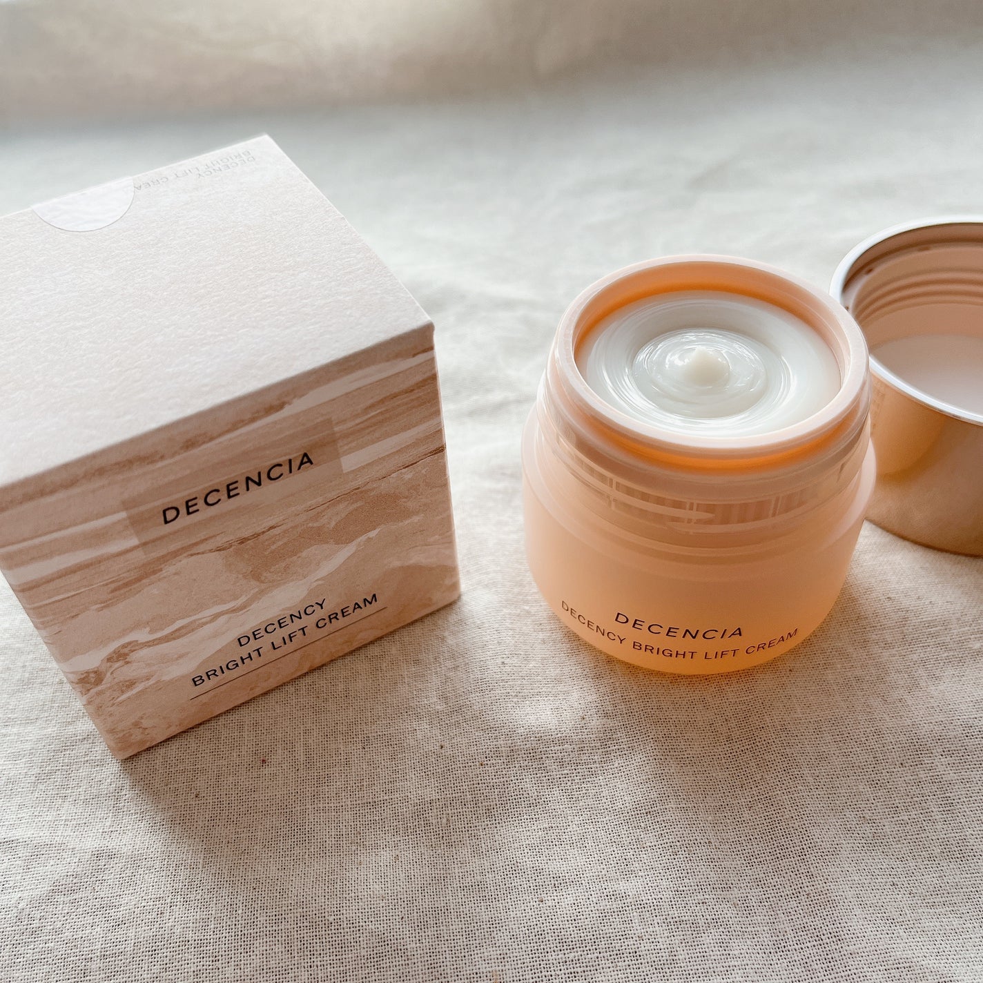 ディセンシア ディセンシー ブライトリフト クリーム/DECENCIA/フェイスクリームを使ったクチコミ(2枚目)