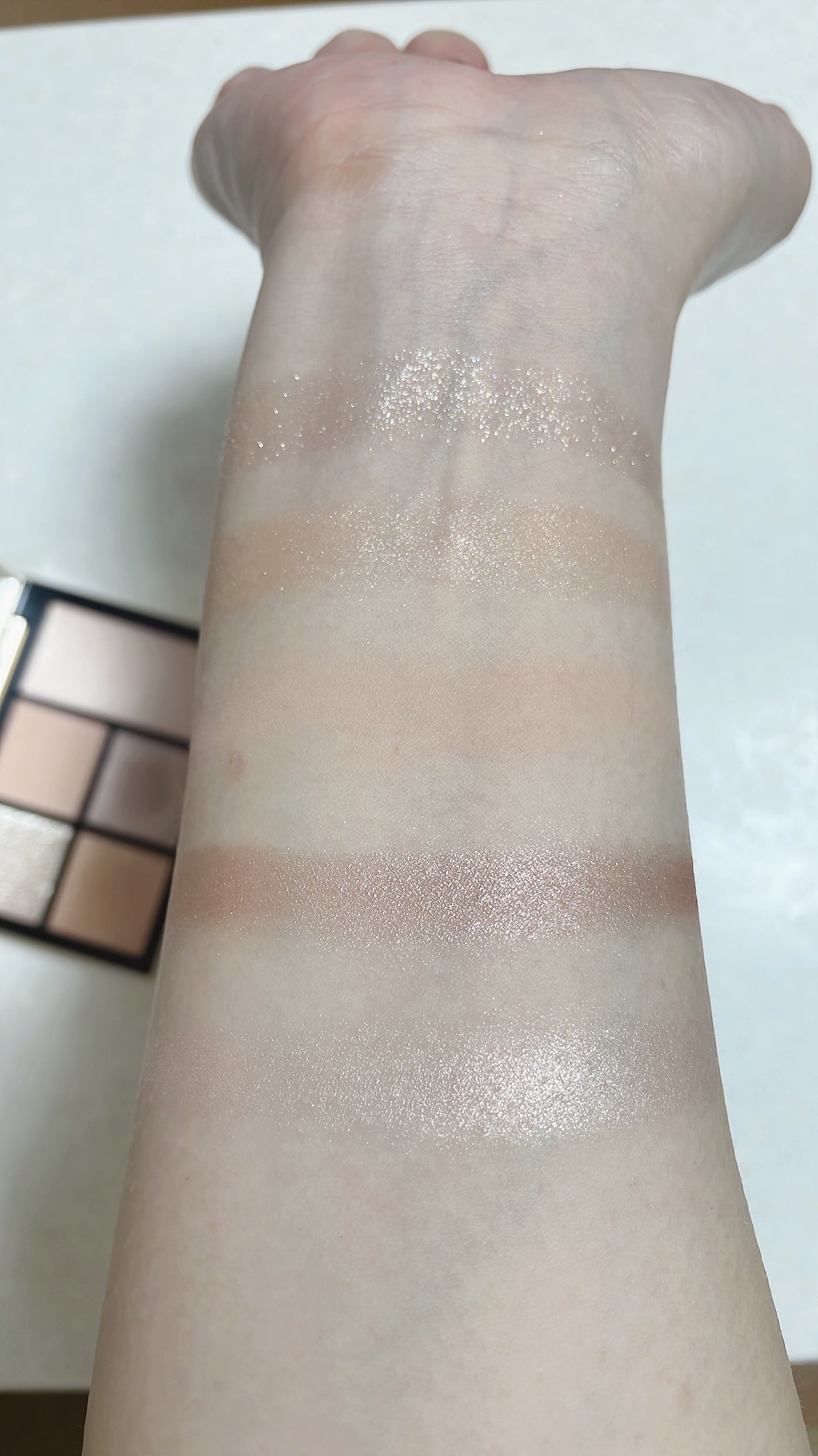 フェイス スタイリスト/SNIDEL BEAUTY/アイシャドウパレットを使ったクチコミ(3枚目)