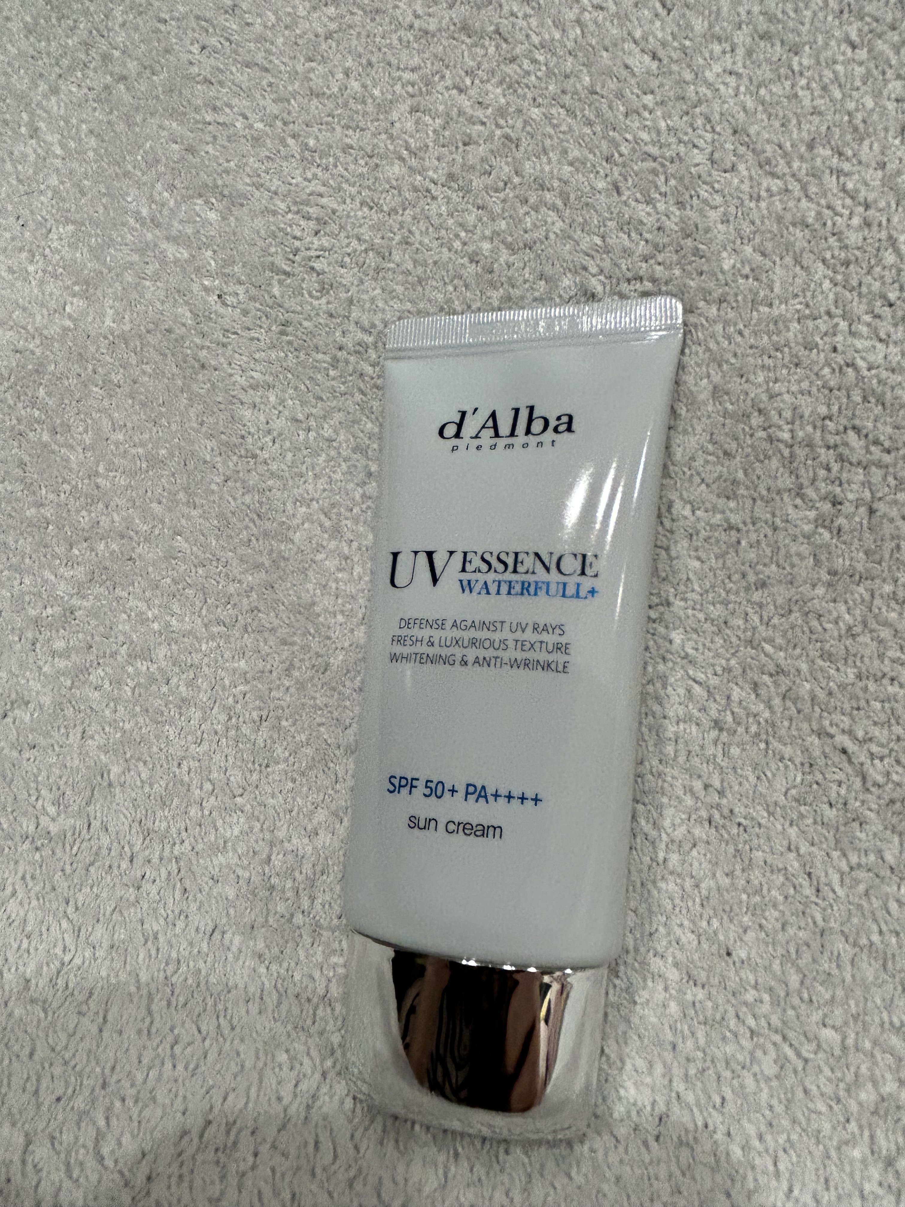 ダルバ ウォータフル エッセンス サンクリーム/ダルバ/日焼け止めクリームを使ったクチコミ（1枚目）