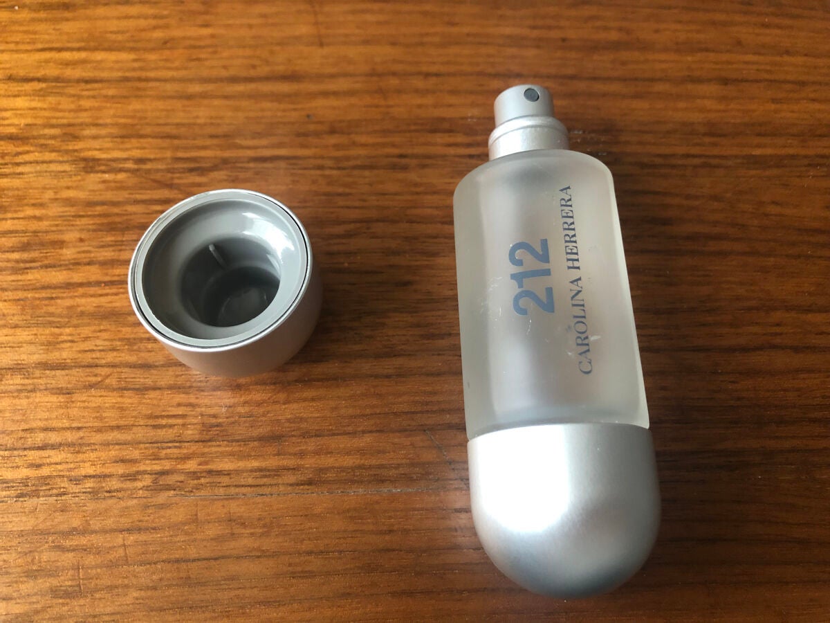 212 オーデトワレ/キャロライナ ヘレラ(海外)/香水(レディース)を使ったクチコミ(2枚目)