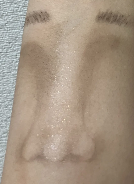 アイムマルチスティック デュアル/i’m meme/シェーディングを使ったクチコミ（2枚目）