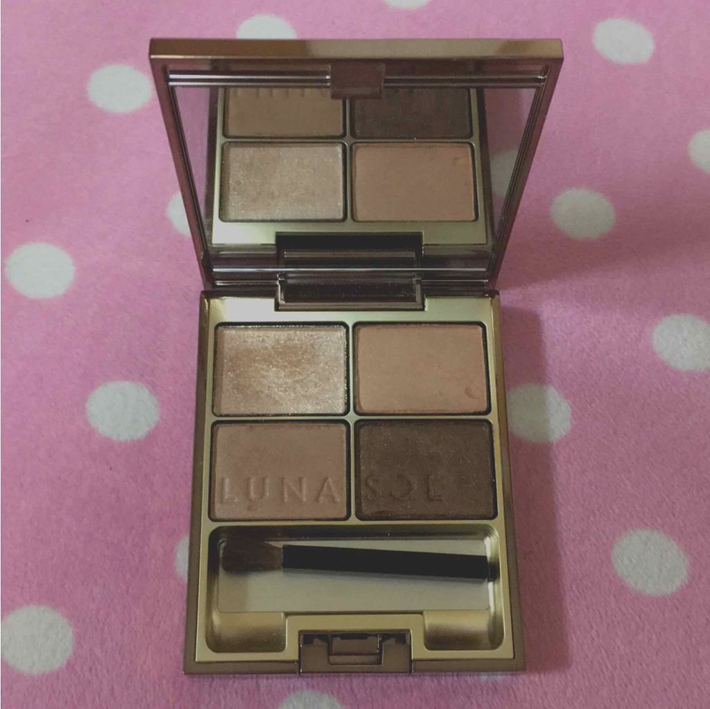 スキンモデリングアイズ/LUNASOL/アイシャドウパレットを使ったクチコミ（3枚目）