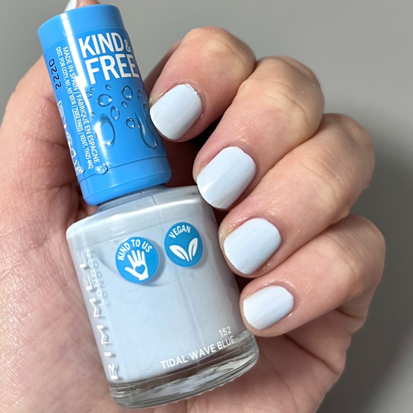 カインド&フリー ネイルポリッシュ/リンメル ロンドン/マニキュアを使ったクチコミ(2枚目)