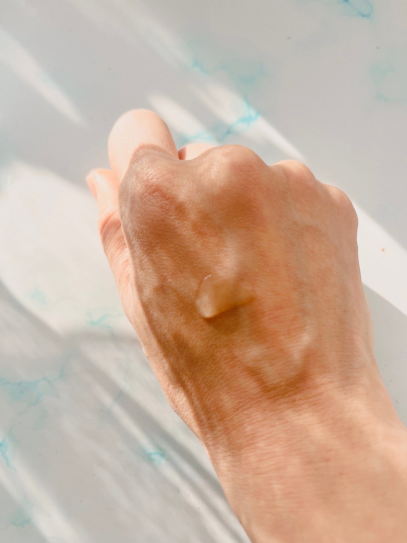 オイルインエッセンス/MUQURU/ブースター・導入液を使ったクチコミ(3枚目)