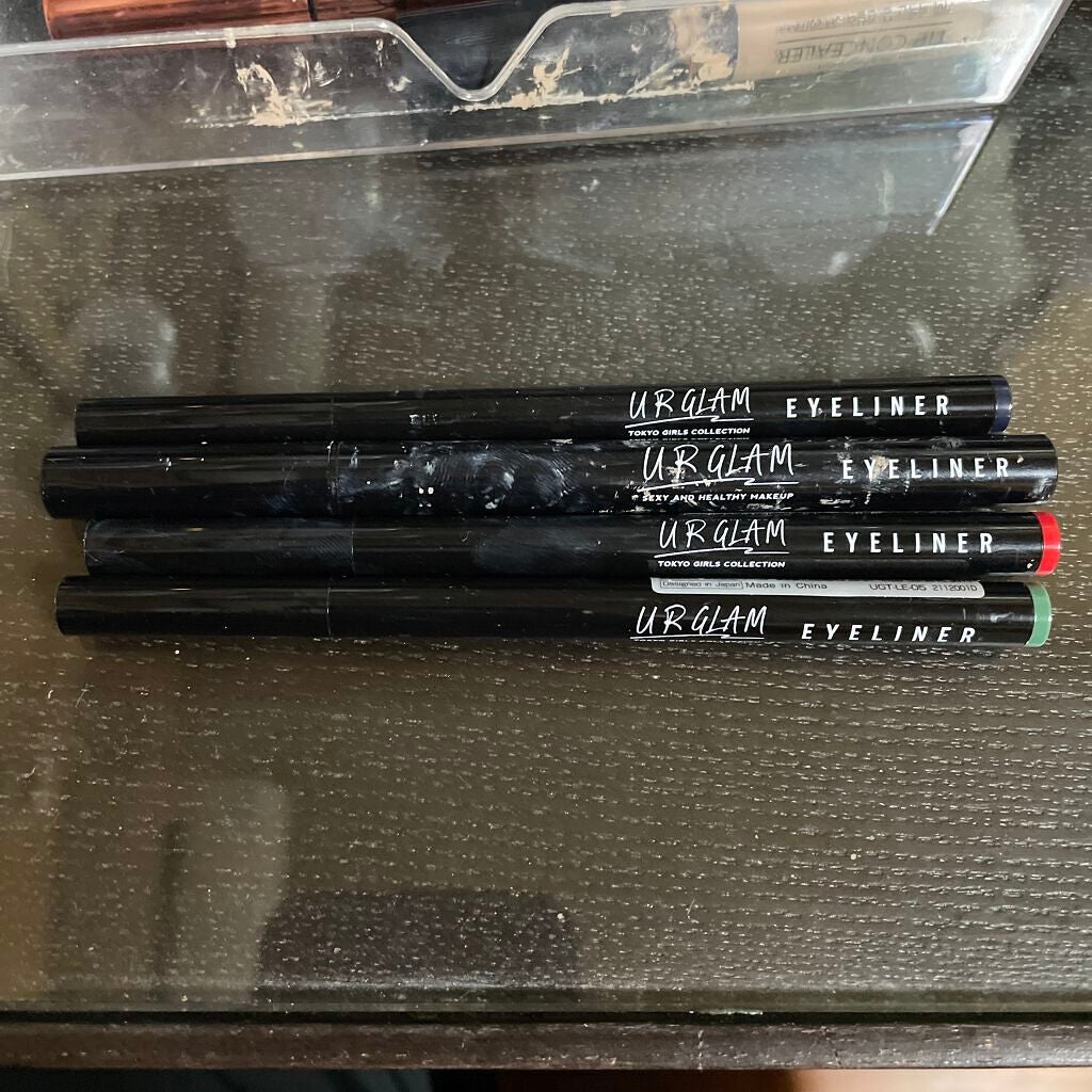 UR GLAM LIQUID EYELINER/U R GLAM/リキッドアイライナーを使ったクチコミ(1枚目)