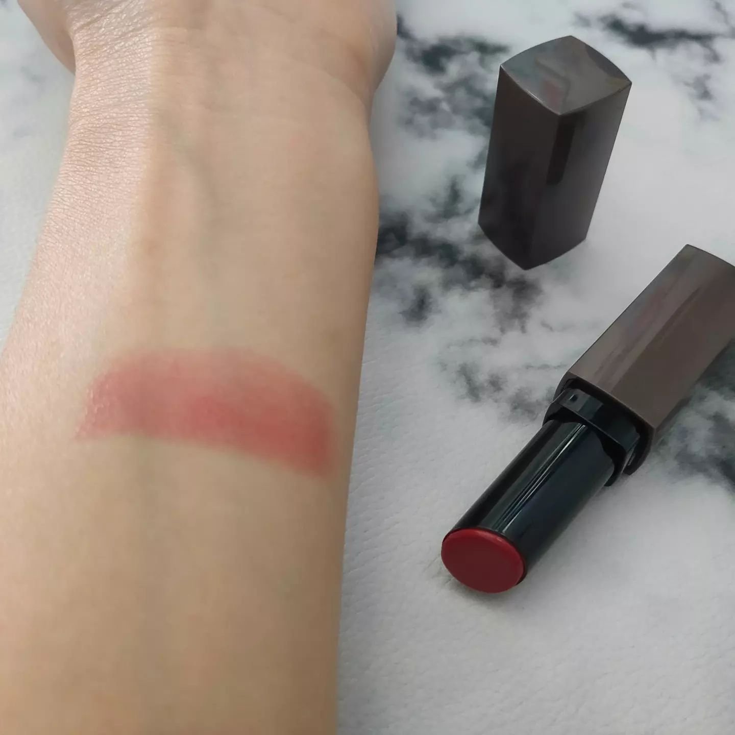 リップカラーシールド/CEZANNE/口紅を使ったクチコミ（3枚目）