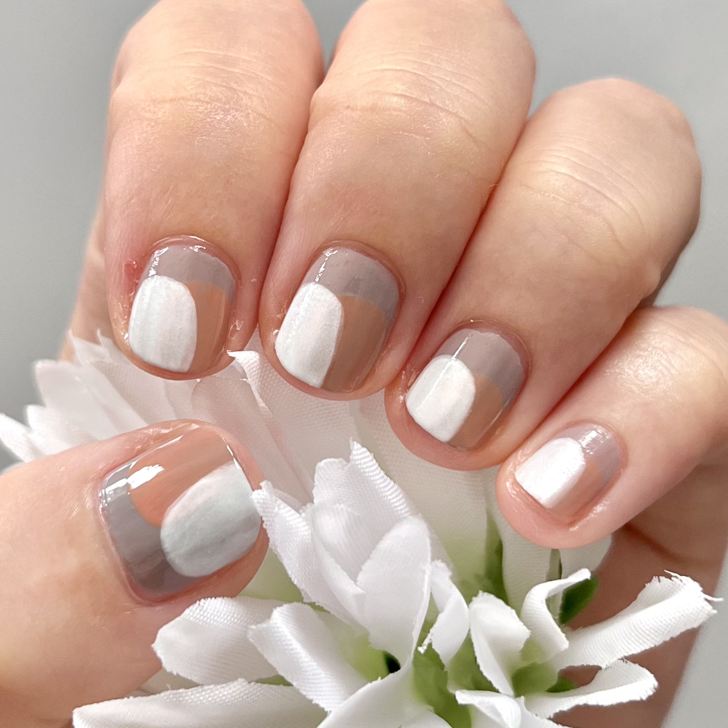 CTMCCネイルポリッシュ ダークグレージュ/セリア/マニキュアを使ったクチコミ（1枚目）