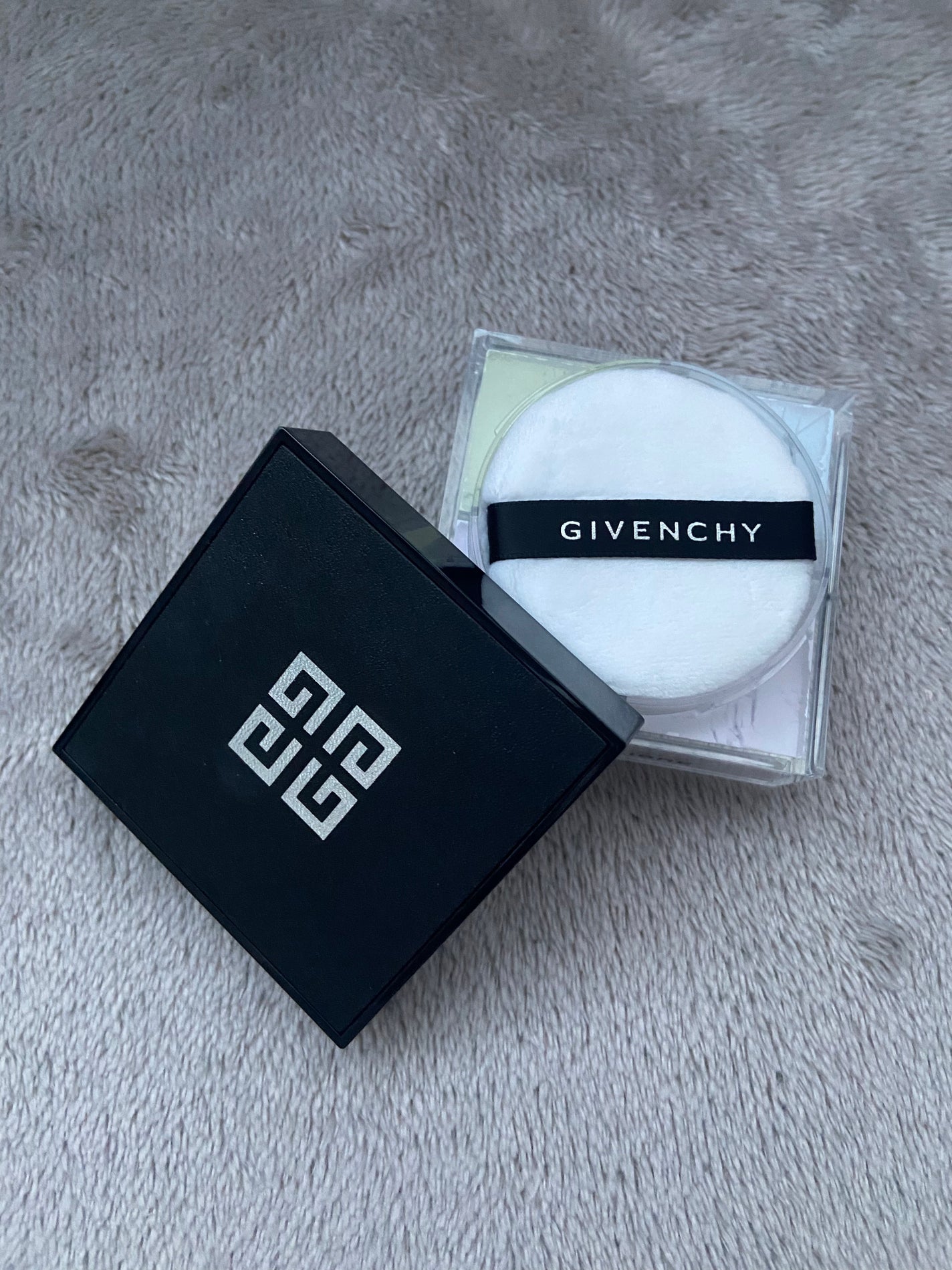 ããªãºã ã»ãªãŒãã«/GIVENCHY/ã«ãŒã¹ããŠããŒã䜿ã£ãã¯ãã³ãïŒ1æç®ïŒ