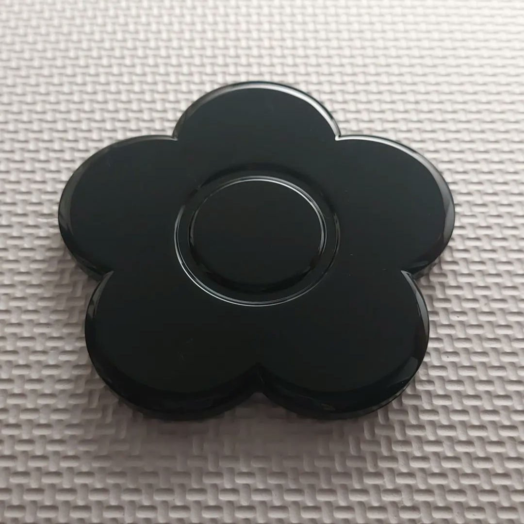 コンパクト ミラー/MARY QUANT/その他化粧小物を使ったクチコミ（1枚目）