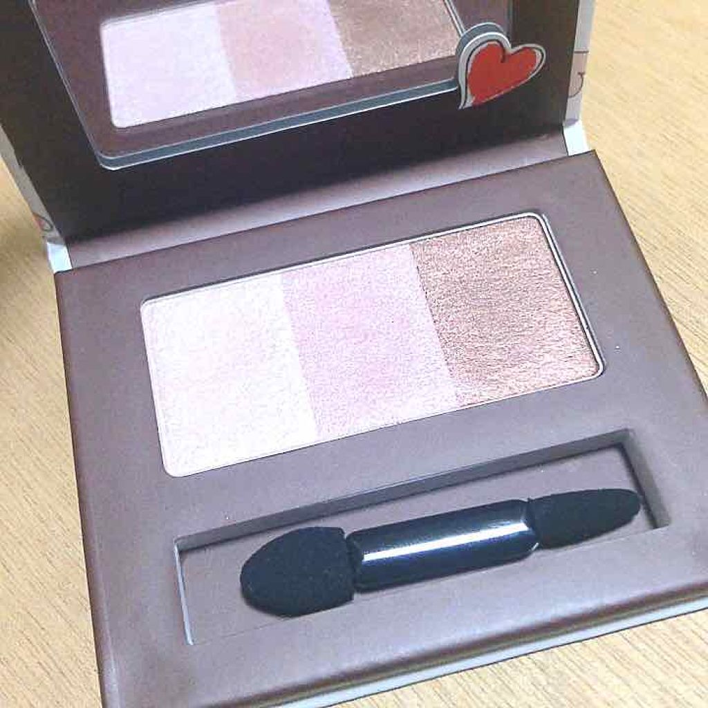 ワンダーハニー 恋するピュアアイズ やさしく見つめて/VECUA Honey/アイシャドウパレットを使ったクチコミ(2枚目)